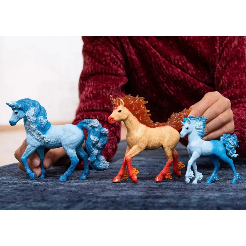 Bayala - Elementa Fire Unicorn Stallion - Image 2