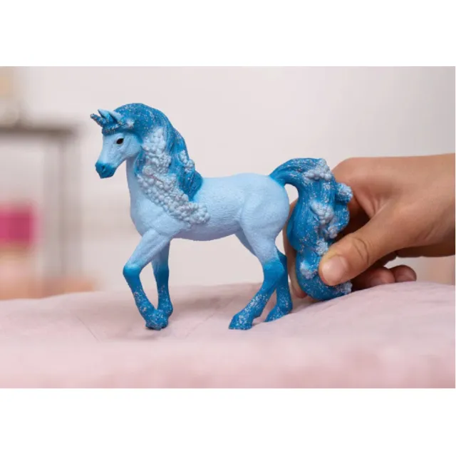 Bayala - Elementa Water Unicorn Mare - Image 2