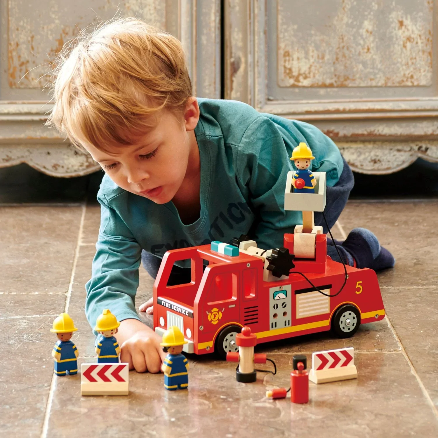 Wooden Fire Engine - Image 3