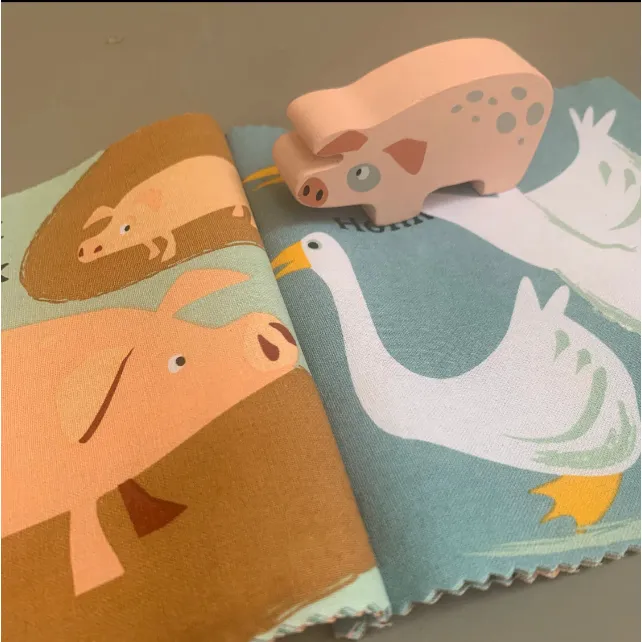 The Noisy Farmyard Rag Book - Image 5