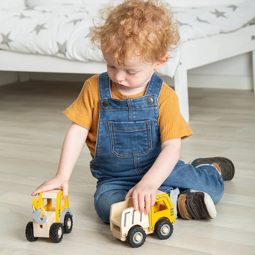 Wooden Crane Truck - Image 4