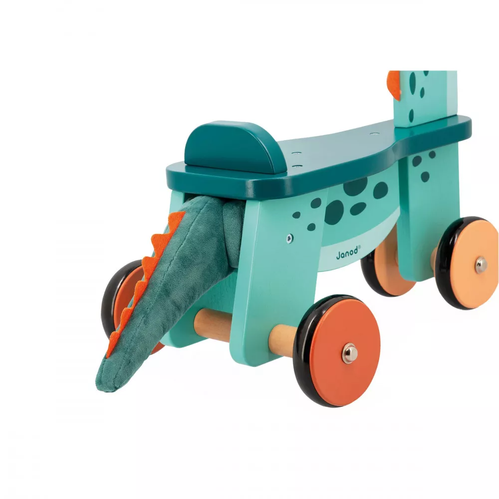 Wooden Diplodocus Ride-On! - Image 5