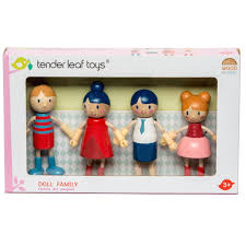 Wooden Doll Family - Image 5