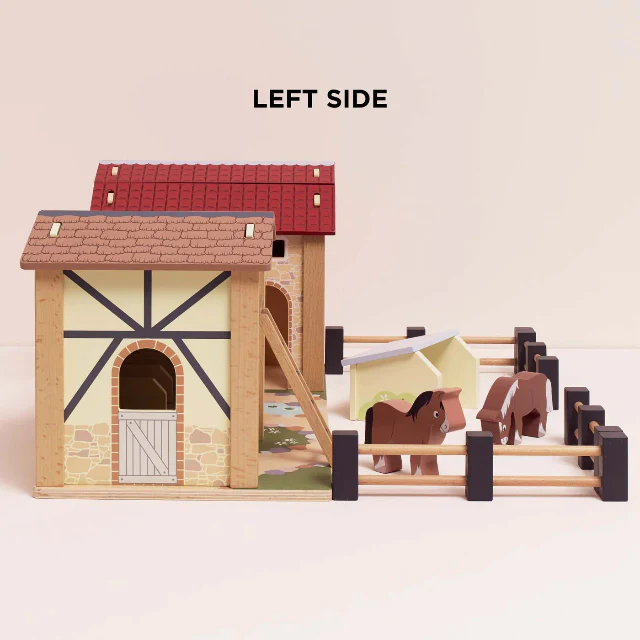 Wooden Farmyard - Image 4