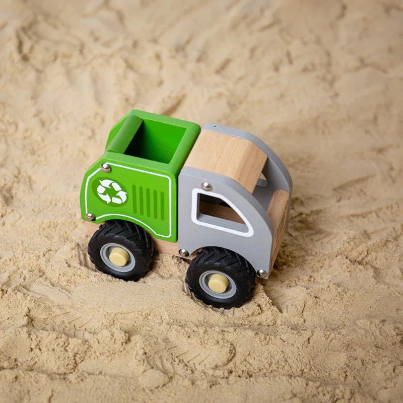 Wooden Recycling Truck - Image 4